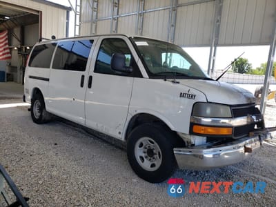 Czwarte zdjęcie samochodu z boku: 2012 CHEVROLET EXPRESS G3500 LT VIN:1GAZGYFG8C1157529 - miniatura