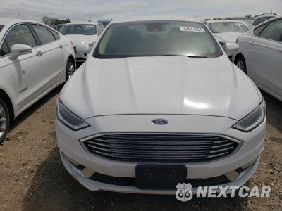 Piąte zdjęcie samochodu w środku: 2017 FORD FUSION SE HYBRID VIN:3FA6P0LU3HR409065 - miniatura