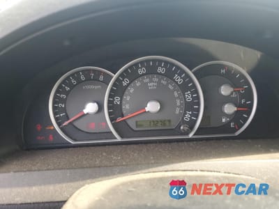 Zdjęcie 9 z 14 samochodu: 2007 KIA SORENTO EX VIN:KNDJD736475687272 - miniatura