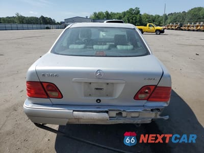 Zdjęcie 6 z 12 samochodu: 1996 MERCEDES-BENZ E 300D VIN:WDBJF20F9TJ001745 - miniatura