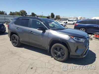 Czwarte zdjęcie samochodu z boku: 2021 TOYOTA RAV4 XSE VIN:4T3E6RFV8MU041845 - miniatura