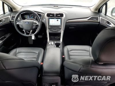Zdjęcie 8 z 13 samochodu: 2017 FORD FUSION SE HYBRID VIN:3FA6P0LU0HR359659 - miniatura