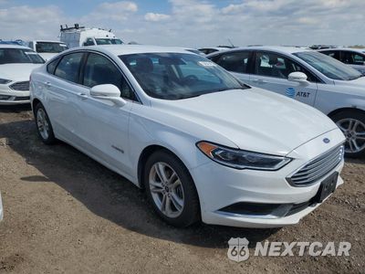 Czwarte zdjęcie samochodu z boku: 2018 FORD FUSION SE HYBRID VIN:3FA6P0LU4JR172057 - miniatura