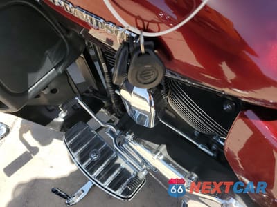 Zdjęcie 8 z 9 samochodu: 2015 HARLEY-DAVIDSON FLHTK ULTRA LIMITED VIN:1HD1KEL33FB650616 - miniatura