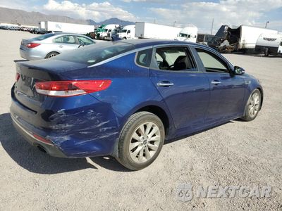 Trzecie zdjęcie samochodu z tyłu: 2018 KIA OPTIMA LX VIN:5XXGT4L32JG263660 - miniatura