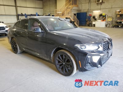 Czwarte zdjęcie samochodu z boku: 2023 BMW X4 XDRIVE30I VIN:5UX33DT02P9R66300 - miniatura