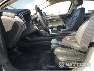 Zdjęcie 7 z 13 samochodu: 2017 FORD FUSION SE HYBRID VIN:3FA6P0LUXHR409287 - miniatura