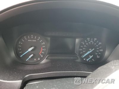Zdjęcie 9 z 13 samochodu: 2019 FORD EXPLORER XLT VIN:1FM5K8D8XKGA66883 - miniatura