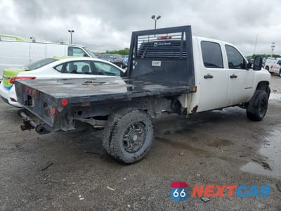 Trzecie zdjęcie samochodu z tyłu: 2008 CHEVROLET SILVERADO K3500 VIN:1GCHK33618F169581 - miniatura