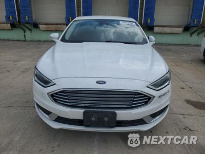 Piąte zdjęcie samochodu w środku: 2018 FORD FUSION SE HYBRID VIN:3FA6P0LU9JR118852 - miniatura