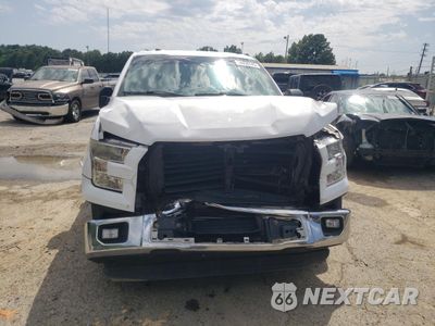 Piąte zdjęcie samochodu w środku: 2016 FORD F150 SUPERCREW VIN:1FTEW1CP8GKD28882 - miniatura