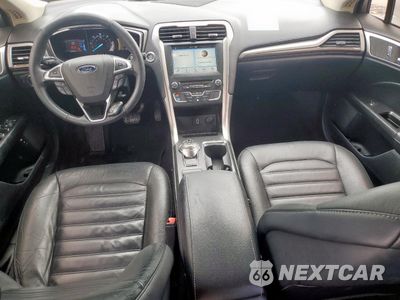 Zdjęcie 8 z 13 samochodu: 2018 FORD FUSION SE HYBRID VIN:3FA6P0LUXJR118648 - miniatura