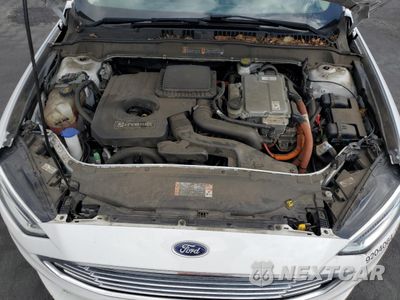 Zdjęcie 11 z 13 samochodu: 2017 FORD FUSION SE HYBRID VIN:3FA6P0LU2HR408943 - miniatura