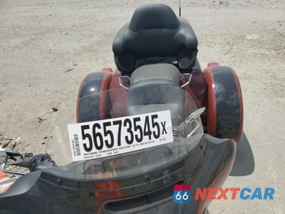Piąte zdjęcie samochodu w środku: 2024 HARLEY-DAVIDSON FLHTCUTG VIN:1HD1MAF13RB862367 - miniatura