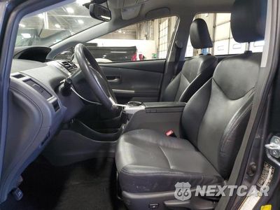 Zdjęcie 7 z 14 samochodu: 2012 TOYOTA PRIUS V VIN:JTDZN3EU9C3100848 - miniatura