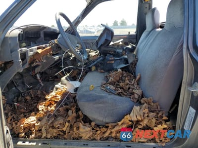 Zdjęcie 7 z 12 samochodu: 1990 TOYOTA PICKUP 1/2 TON SHORT WHEELBASE VIN:JT4RN81R7L5077914 - miniatura