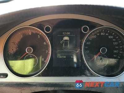Zdjęcie 9 z 12 samochodu: 2009 VOLKSWAGEN CC SPORT VIN:WVWML73C49E546386 - miniatura