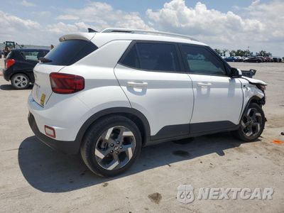 Trzecie zdjęcie samochodu z tyłu: 2022 HYUNDAI VENUE SEL VIN:KMHRC8A38NU200464 - miniatura
