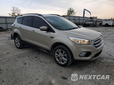 Czwarte zdjęcie samochodu z boku: 2017 FORD ESCAPE SE VIN:1FMCU9GD7HUC86010 - miniatura