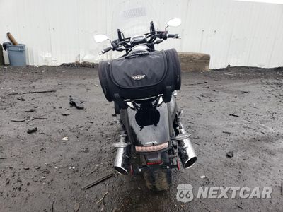 Czwarte zdjęcie samochodu z boku: 2014 HONDA GL1800 C VIN:JH2SC6808EK000192 - miniatura