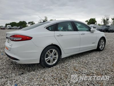 Trzecie zdjęcie samochodu z tyłu: 2018 FORD FUSION SE HYBRID VIN:3FA6P0LU8JR171865 - miniatura
