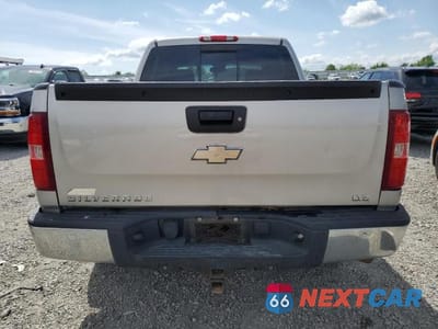 Zdjęcie 6 z 12 samochodu: 2008 CHEVROLET SILVERADO K1500 VIN:2GCEK13M181240811 - miniatura