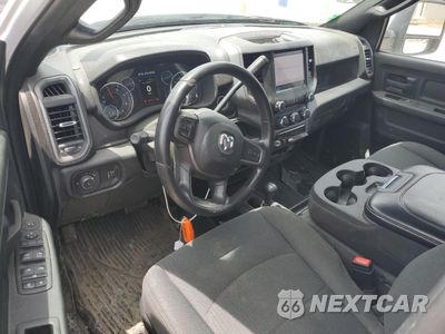 Zdjęcie 8 z 12 samochodu: 2023 RAM 3500 TRADESMAN VIN:3C63RRGL1PG652131 - miniatura