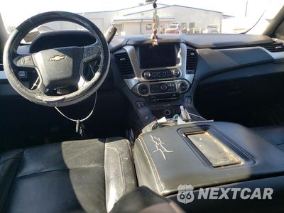 Zdjęcie 8 z 13 samochodu: 2019 CHEVROLET SUBURBAN C1500 LT VIN:1GNSCHKC8KR139319 - miniatura