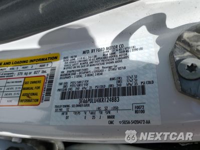 Zdjęcie 12 z 13 samochodu: 2019 FORD FUSION SE VIN:3FA6P0LU4KR124883 - miniatura