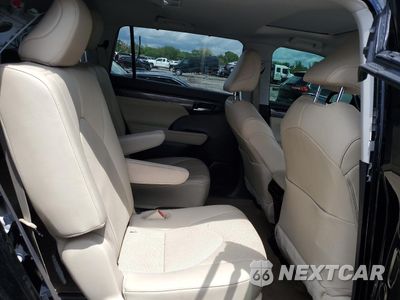 Zdjęcie 11 z 14 samochodu: 2021 TOYOTA HIGHLANDER LIMITED VIN:5TDDZRBH4MS158536 - miniatura