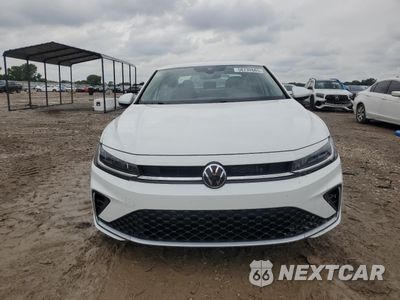 Piąte zdjęcie samochodu w środku: 2025 VOLKSWAGEN JETTA S VIN:3VW5X7BU3SM063374 - miniatura