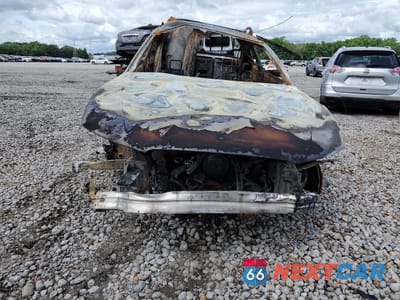 Piąte zdjęcie samochodu w środku: 2013 AUDI S5 PREMIUM PLUS VIN:WAUCGAFR1DA031615 - miniatura