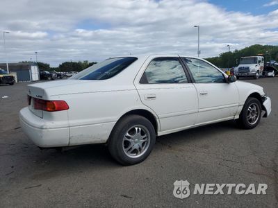 Trzecie zdjęcie samochodu z tyłu: 1999 TOYOTA CAMRY CE VIN:4T1BG22KXXU524141 - miniatura