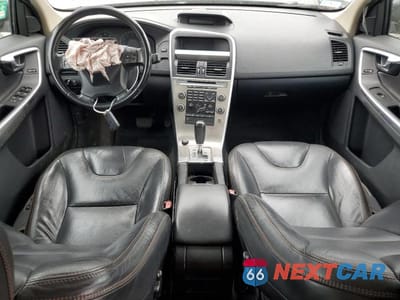 Zdjęcie 8 z 12 samochodu: 2010 VOLVO XC60 3.2 VIN:YV4960DZ9A2065396 - miniatura