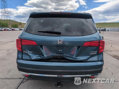 Zdjęcie 6 z 14 samochodu: 2018 HONDA PILOT TOURING VIN:5FNYF6H91JB023121 - miniatura