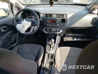 Zdjęcie 8 z 12 samochodu: 2013 KIA RIO LX VIN:KNADM4A38D6303808 - miniatura