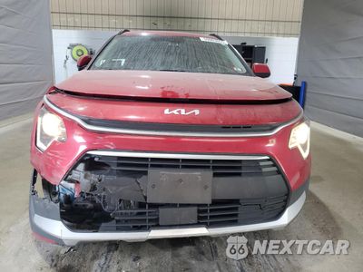 Piąte zdjęcie samochodu w środku: 2023 KIA NIRO EX VIN:KNDCR3LE5P5057982 - miniatura