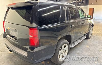 Czwarte zdjęcie samochodu z boku: 2015 CHEVROLET TAHOE C1500 LT VIN:1GNSCBKC7FR700435 - miniatura