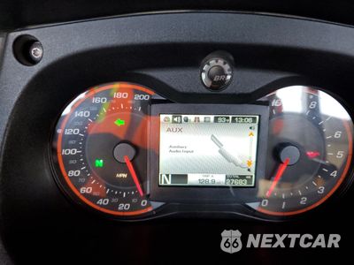 Zdjęcie 8 z 10 samochodu: 2015 CAN-AM SPYDER ROADSTER RT VIN:2BXNBDD28FV003396 - miniatura