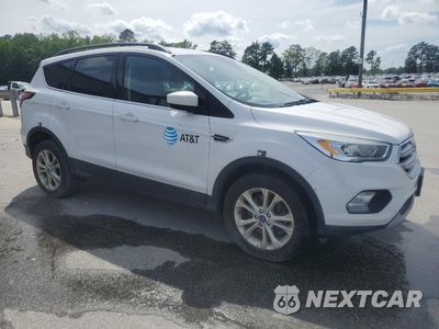 Czwarte zdjęcie samochodu z boku: 2018 FORD ESCAPE SEL VIN:1FMCU9HD6JUA44278 - miniatura