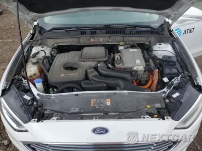 Zdjęcie 11 z 12 samochodu: 2018 FORD FUSION SE HYBRID VIN:3FA6P0LU5JR172066 - miniatura