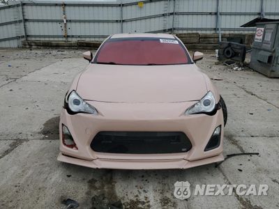 Piąte zdjęcie samochodu w środku: 2013 TOYOTA SCION FR-S VIN:JF1ZNAA16D1718017 - miniatura