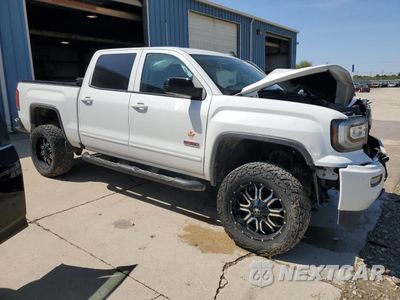 Czwarte zdjęcie samochodu z boku: 2017 GMC SIERRA K1500 SLT VIN:3GTU2NEC6HG119108 - miniatura