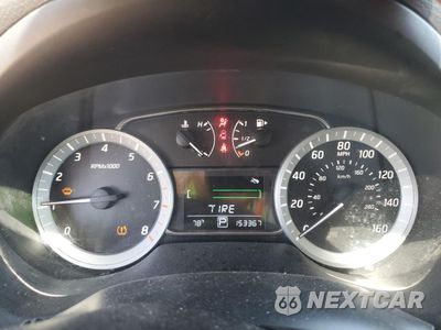 Zdjęcie 9 z 15 samochodu: 2014 NISSAN SENTRA S VIN:3N1AB7AP1EL670060 - miniatura