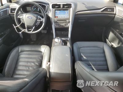 Zdjęcie 8 z 12 samochodu: 2018 FORD FUSION SE HYBRID VIN:3FA6P0LU0JR163517 - miniatura