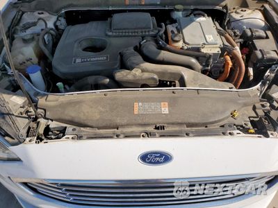 Zdjęcie 11 z 12 samochodu: 2018 FORD FUSION SE HYBRID VIN:3FA6P0LU4JR118645 - miniatura
