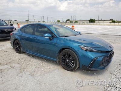 Czwarte zdjęcie samochodu z boku: 2025 TOYOTA CAMRY XSE VIN:4T1DAACK3SU004083 - miniatura