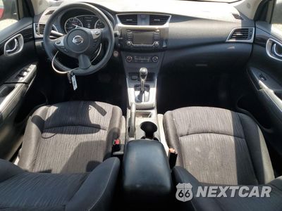 Zdjęcie 8 z 16 samochodu: 2017 NISSAN SENTRA S VIN:3N1AB7AP8HL668973 - miniatura