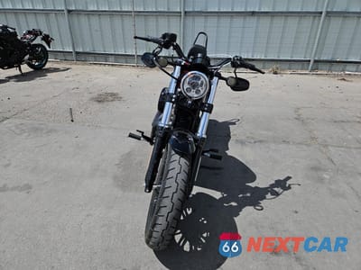 Drugie zdjęcie samochodu z przodu: 2017 HARLEY-DAVIDSON XL1200 FORTY-EIGHT VIN:1HD1LC311HC405164 - miniatura