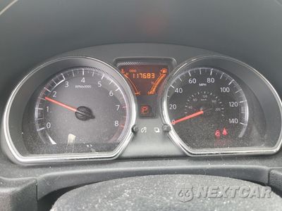 Zdjęcie 9 z 13 samochodu: 2014 NISSAN VERSA NOTE S VIN:3N1CE2CP2EL390177 - miniatura